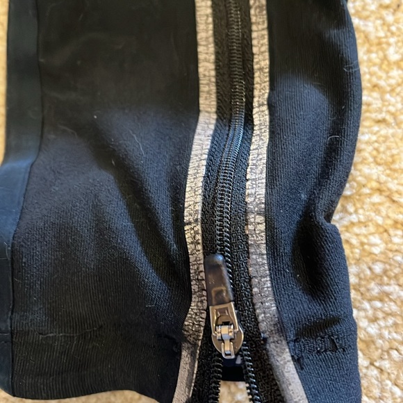 Nike Dry Fit reflective running pants - Picture 4 of 5